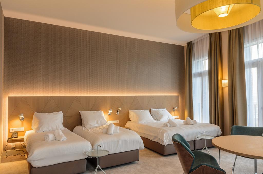 Amadi Panorama Hotel Ámsterdam Habitación foto